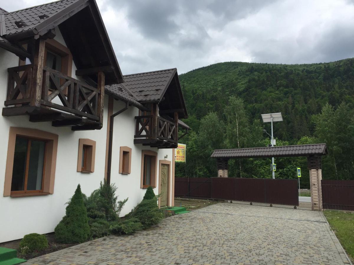 Карпатський Готель Олександрія Mîkulîciîn Exterior foto