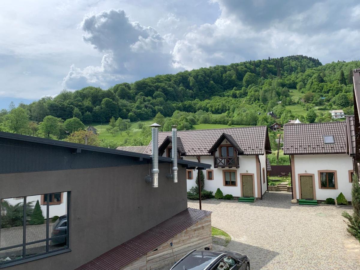 Карпатський Готель Олександрія Mîkulîciîn Exterior foto